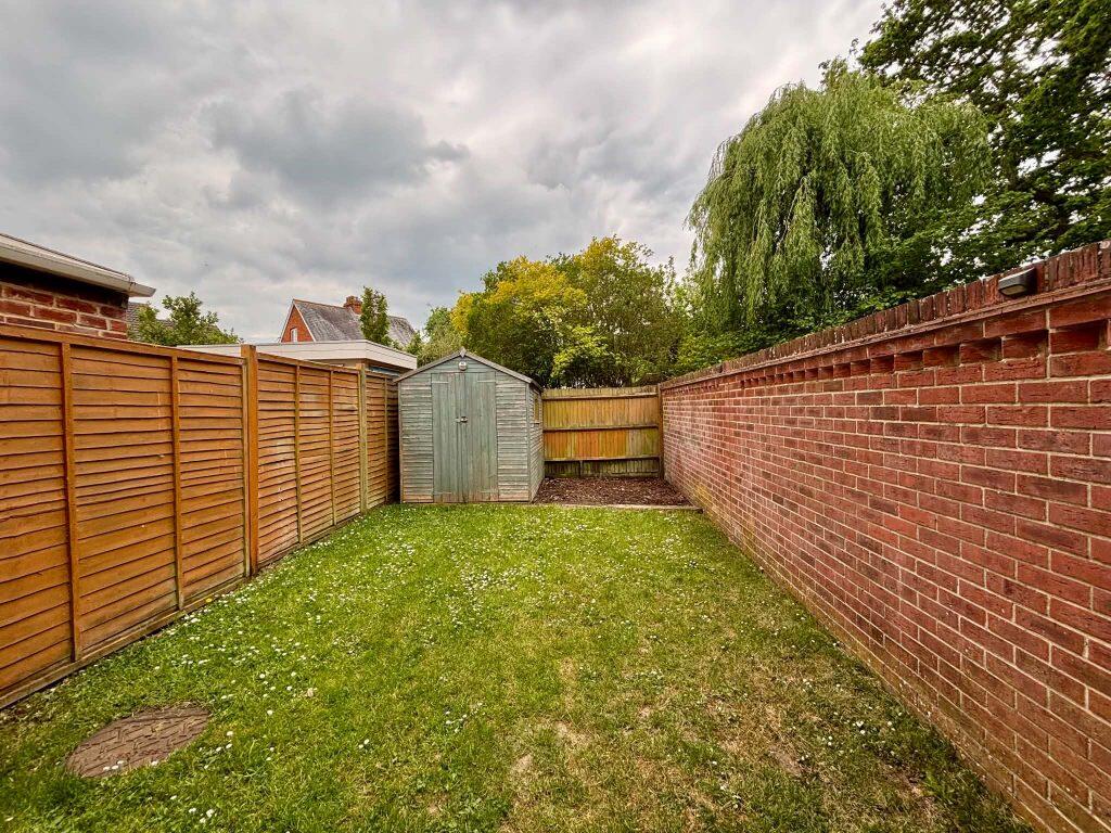 House in Cold Ash, West Berkshire - View 2