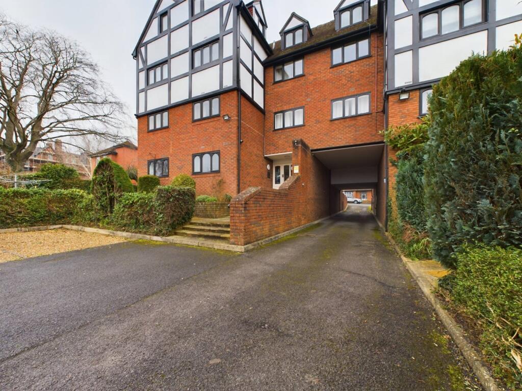 Main image of property: Tudor Court, Gloucester