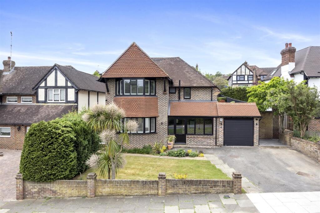 3-bed detached on Brangwyn Way, Brighton, £1,100,000