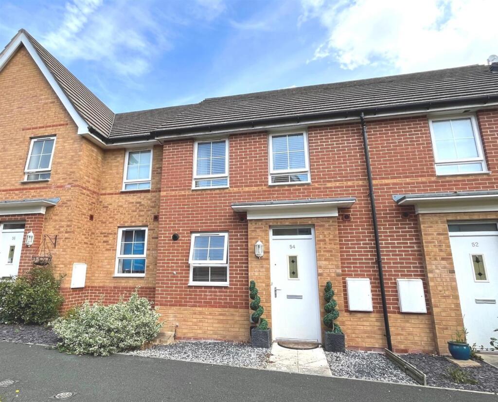 Main image of property: Captains Parade, East Cowes