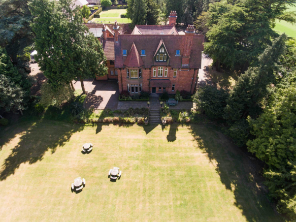 Holly Grange main shot.png