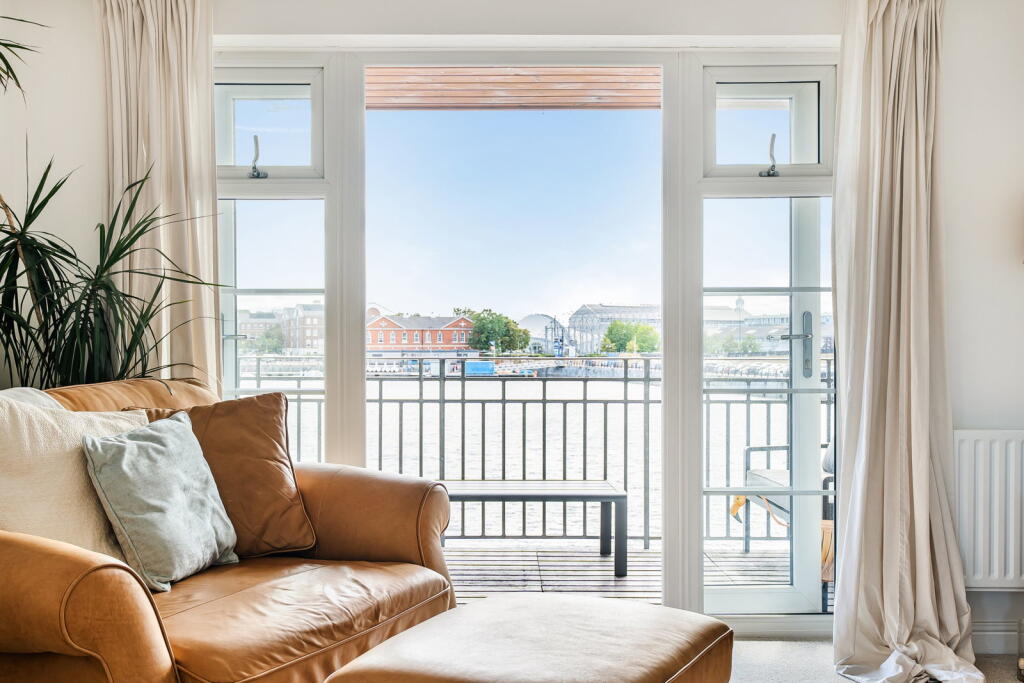Main image of property: Exceptional Two Bedroom Waterfront Apartment | Balcony | Marina Views | Two Parking Spaces