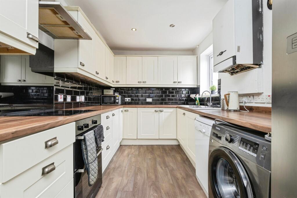 House in Billingham, Stockton-on-Tees - View 2