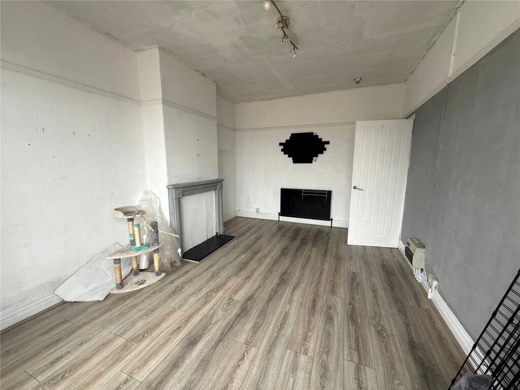 Apartment in Blackpool, South Shore - View 4