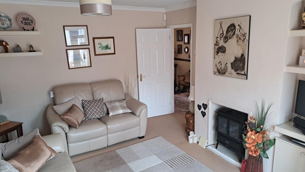 Danygraig Drive, Talbot Green, Pontyclun photo 3