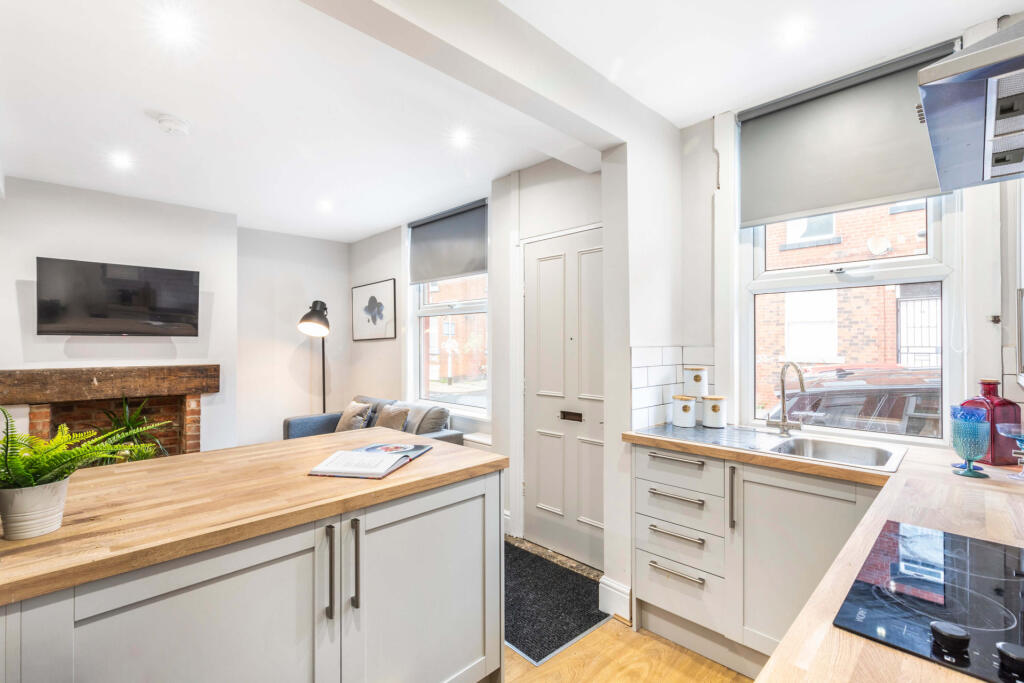 House in Leeds - View 3
