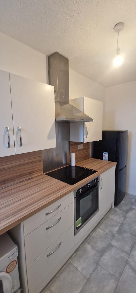 Apartment in Falkirk, Camelon - More