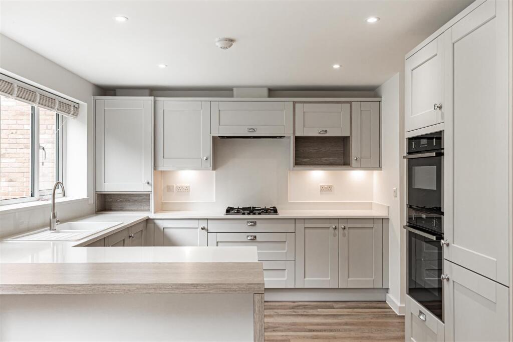 House in Thanet, Manston - View 2