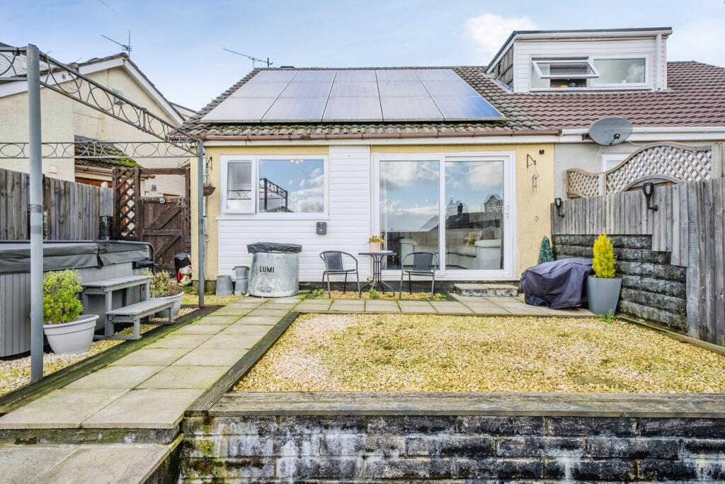 Main image of property: The Links Trevethin, Pontypool, NP4