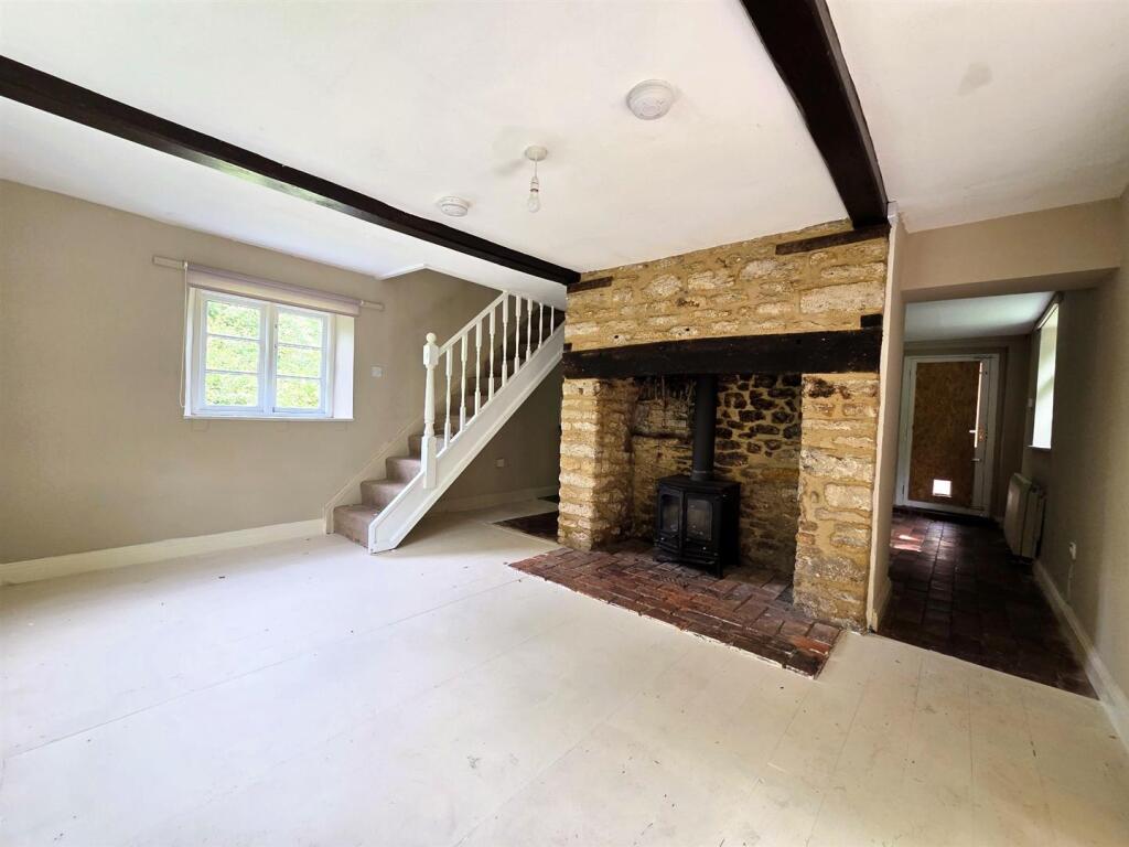 House in Bath - View 2