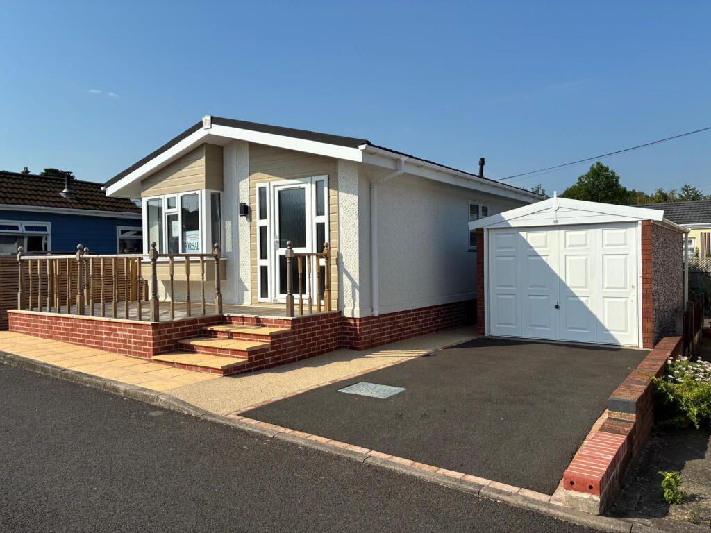 Main image of property: Newark, Nottinghamshire, NG22