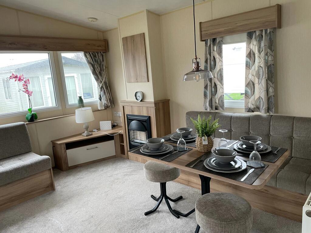 2014 ABI Summer Breeze, Malvern View Country and Leisure Park, Worcester, Herefordshire, WR6 5UB