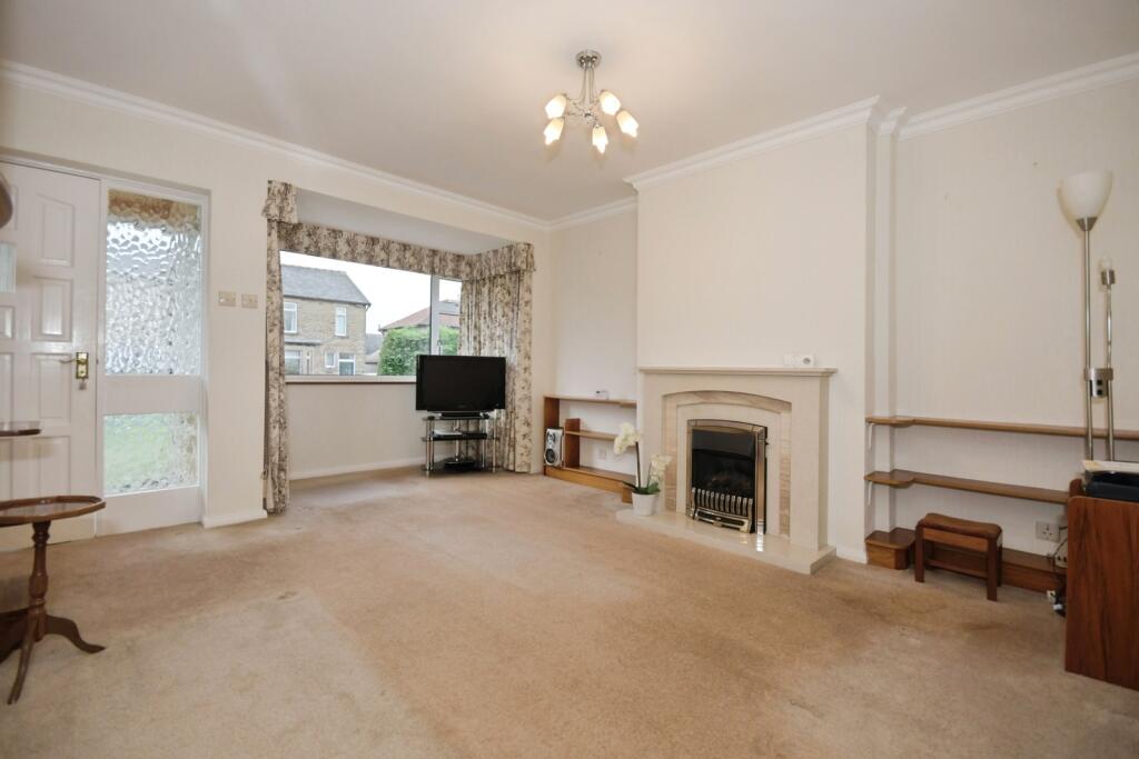 Crossings Road, Chapel-en-le-Frith, High Peak, Derbyshire, SK23 photo 3