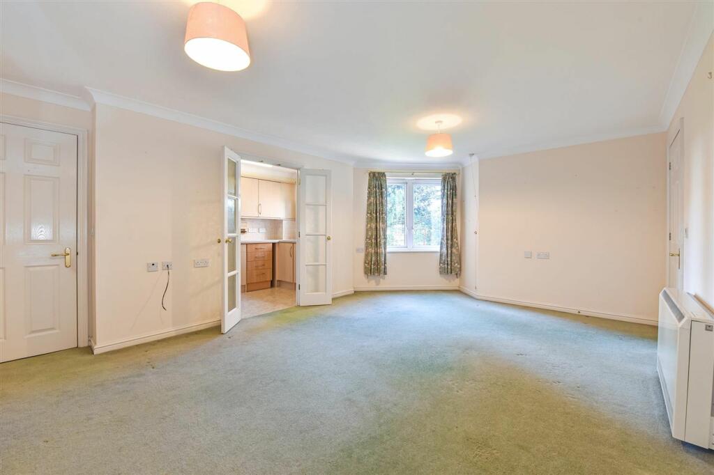 Stockbridge Road, Chichester, PO19 - View 5