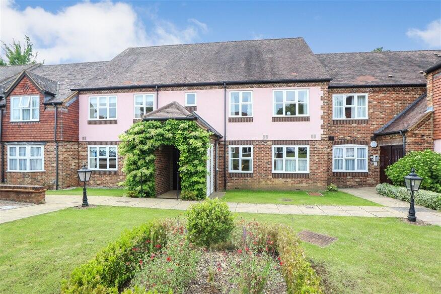 Sun Lane, Harpenden, AL5