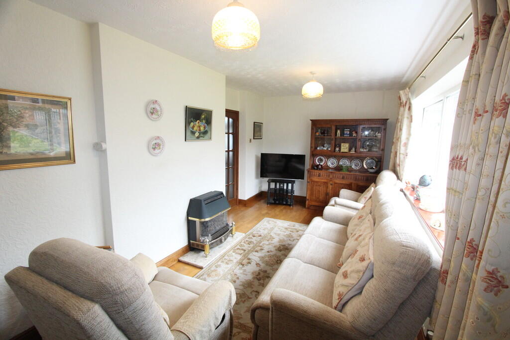 Willow Road, Coedpoeth photo 3