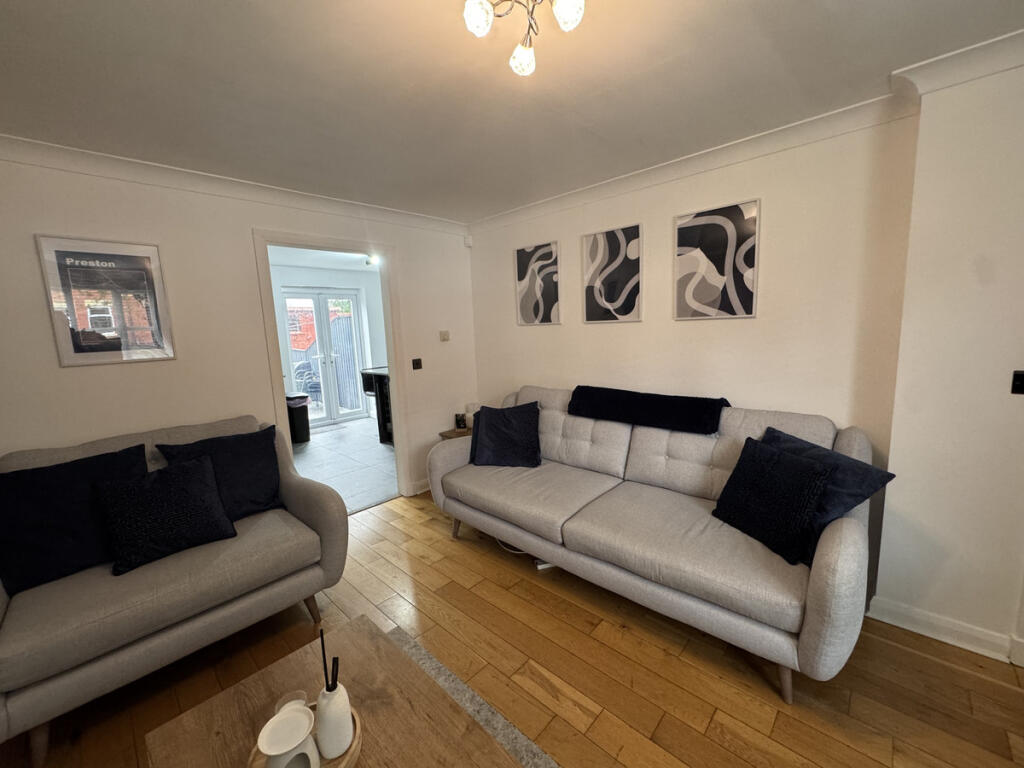 House in Preston - View 5