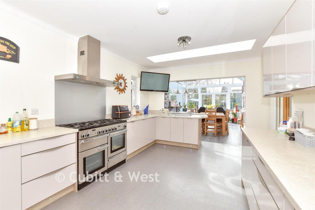 Main image of property: Park Crescent, Emsworth, Hampshire