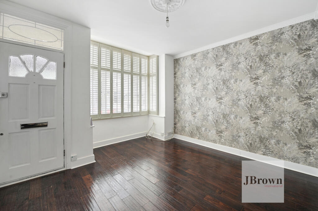 Main image of property: Kent Road, Grays, RM17