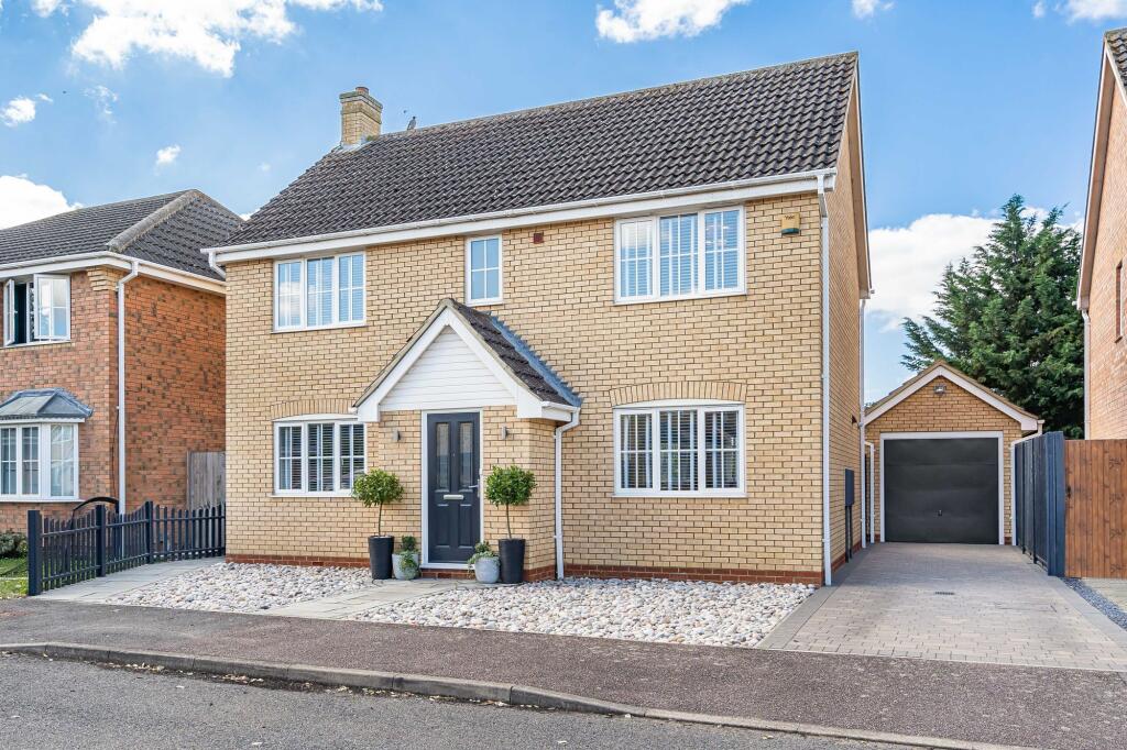 Main image of property: Chantry Close, Swavesey, Cambridgeshire.