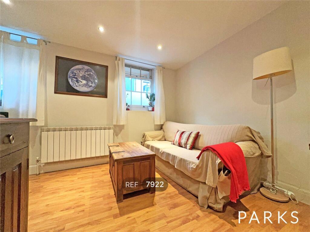 Main image of property: Upper Gardner Street, Brighton, BN1 4AN