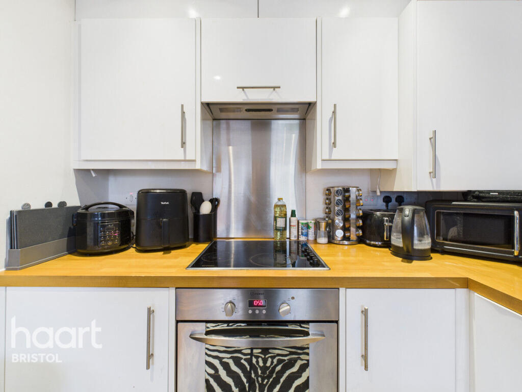 Main image of property: Wellesley Mews, Bristol