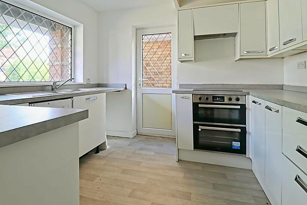 House in Castle Point, Essex - View 3