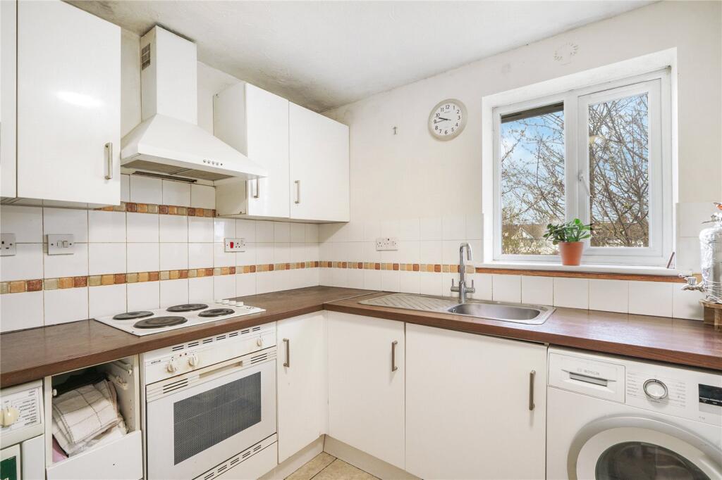 Apartment in London - View 3