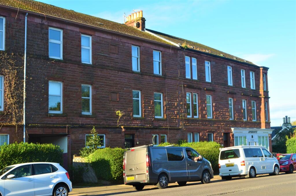 Main image of property: East Argyle Street, Flat 1-1R, Helensburgh, Argyll & Bute, G84 7RR
