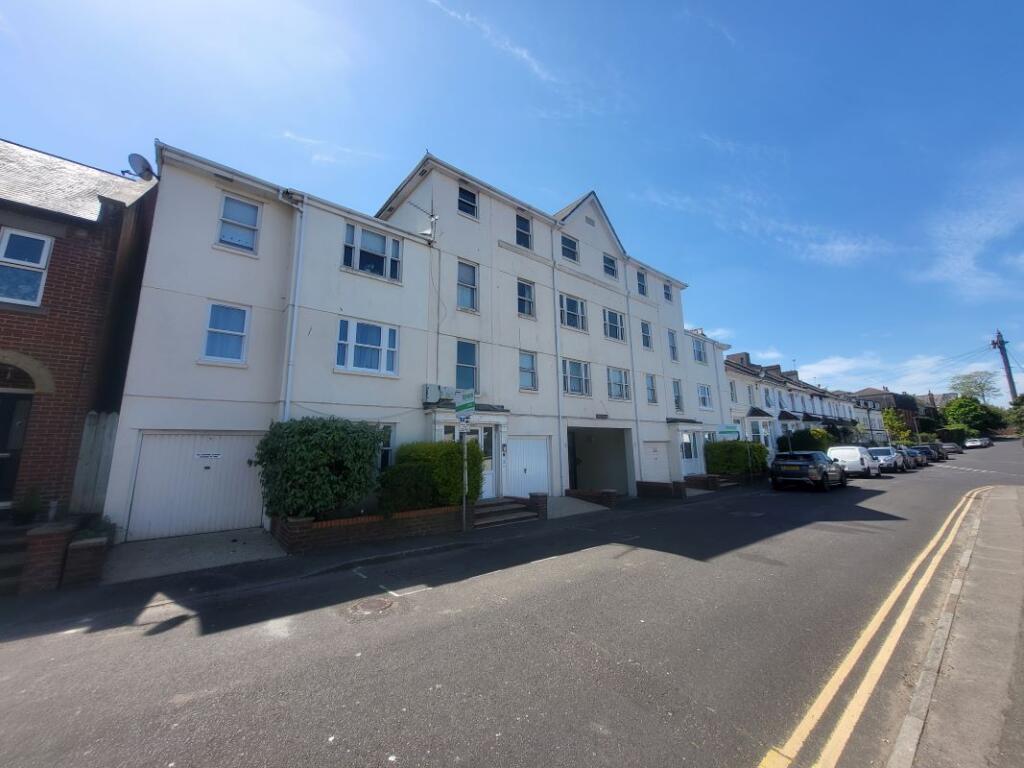 Main image of property: Flat 32 Norwich Court, 43 Norwich Road, Bournemouth, Dorset, BH2 5QZ