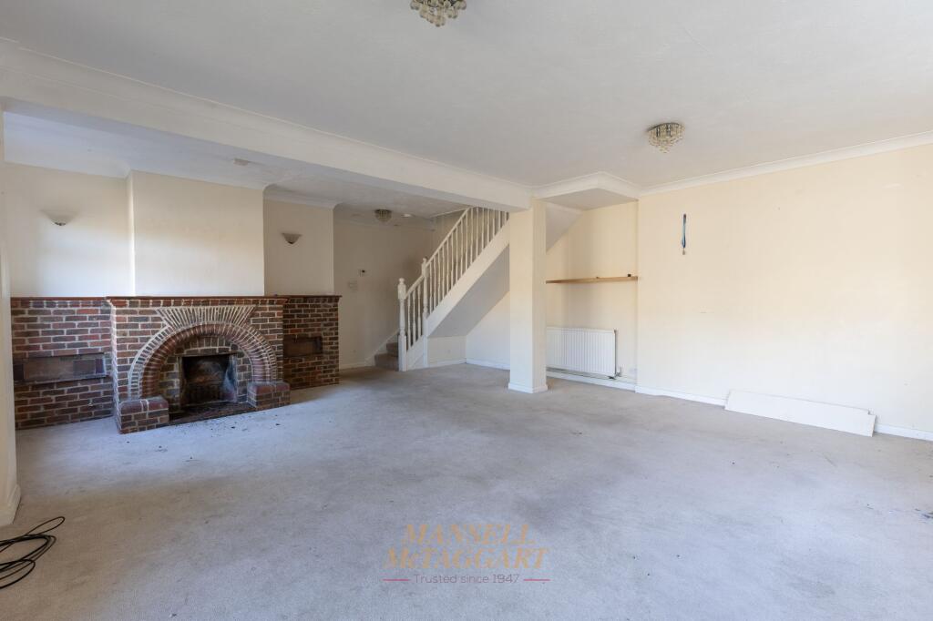 House in Redhill - View 5