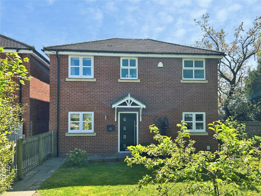Main image of property: Clayhill Road, Burghfield Common, Reading, Berkshire, RG7