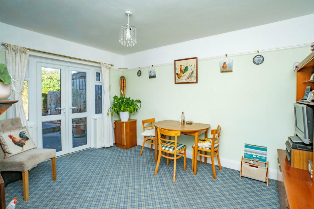 House in Worcester - View 4