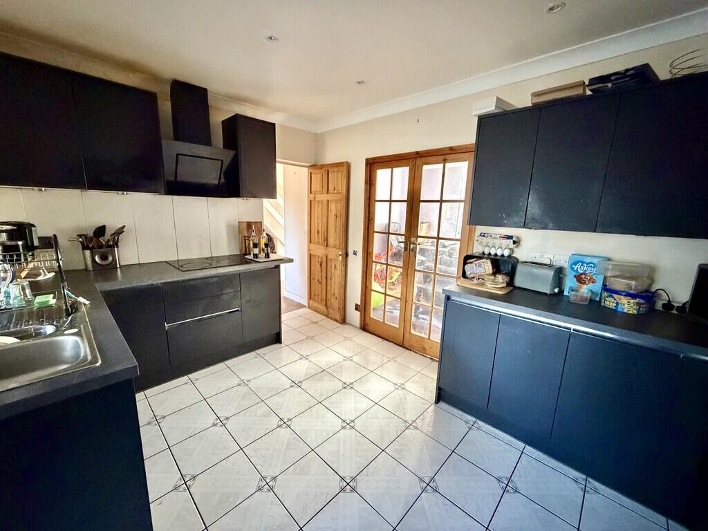 Allenby Road, Poole photo 5