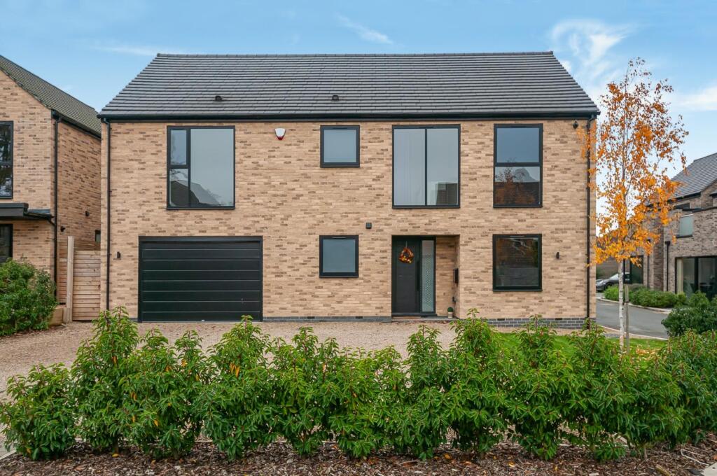 Main image of property: Richmond Park, Walkington, HU17 8FE