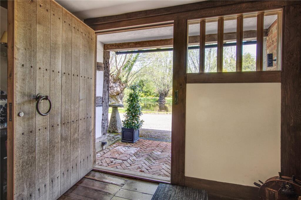 House in Ashford, Biddenden - More
