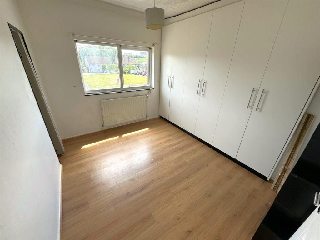 House in Corby, North Northamptonshire - More