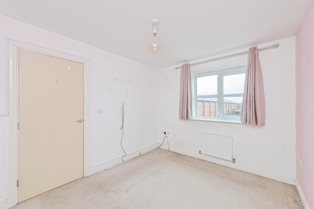 Additional image 16 of Lowes Drive, Tamworth