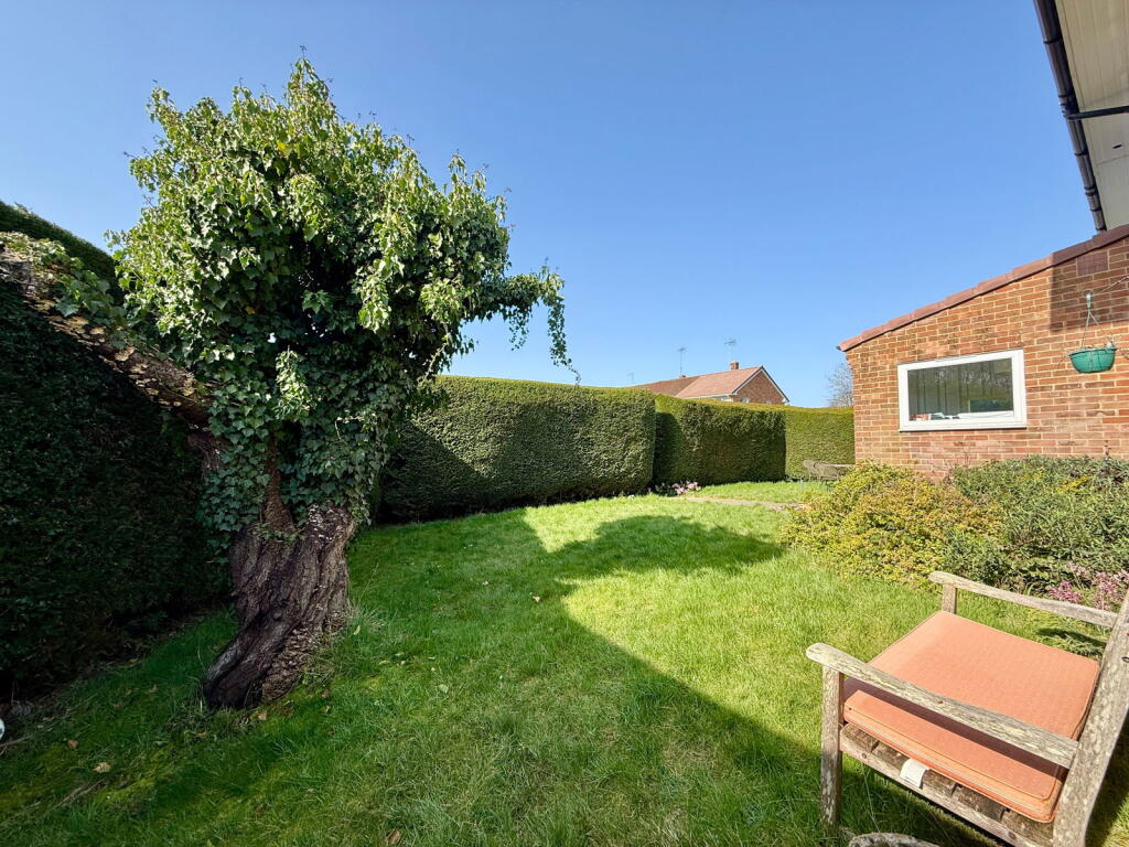 Shepherds Walk, Hassocks, West Sussex, BN6 8EB photo 2