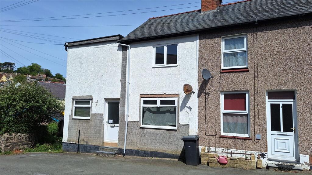 House in Conwy - View 2