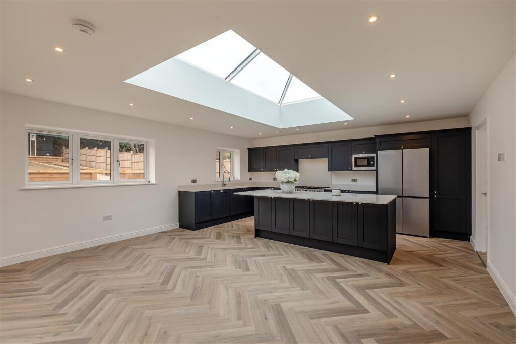 House in Rochester - View 2