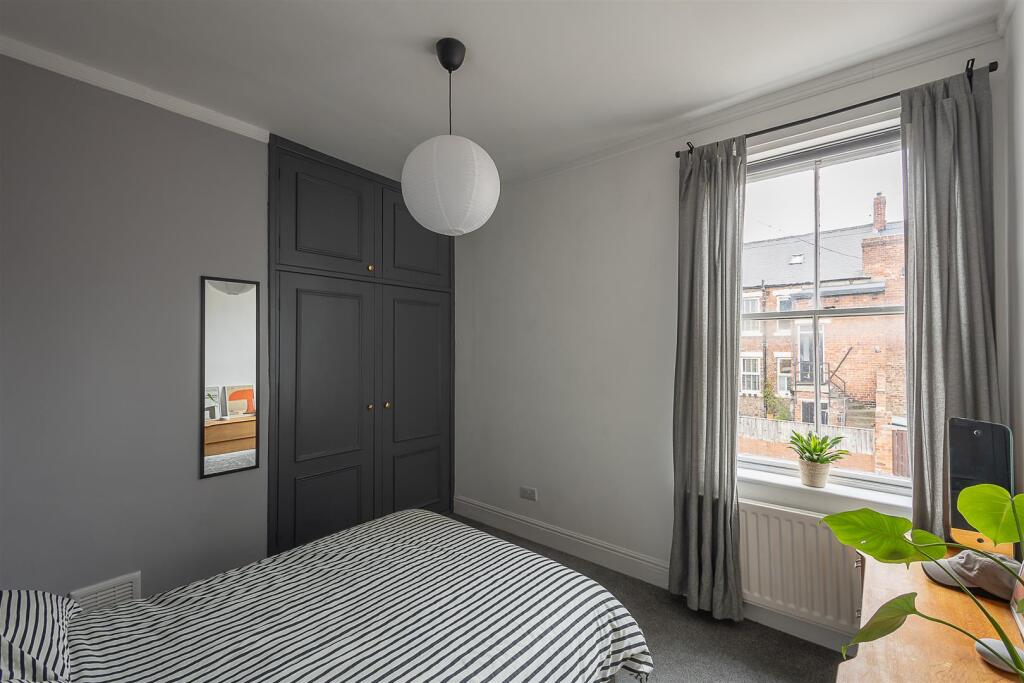 Apartment in Newcastle upon Tyne - View 4