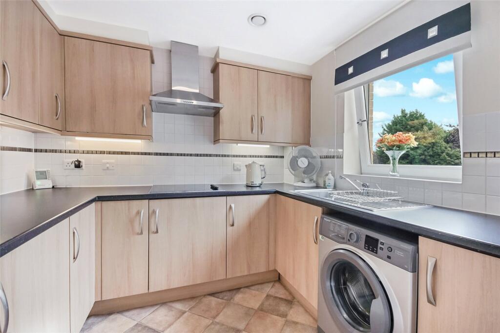 Apartment in Hamilton, Barncluith, Silvertonhill - More