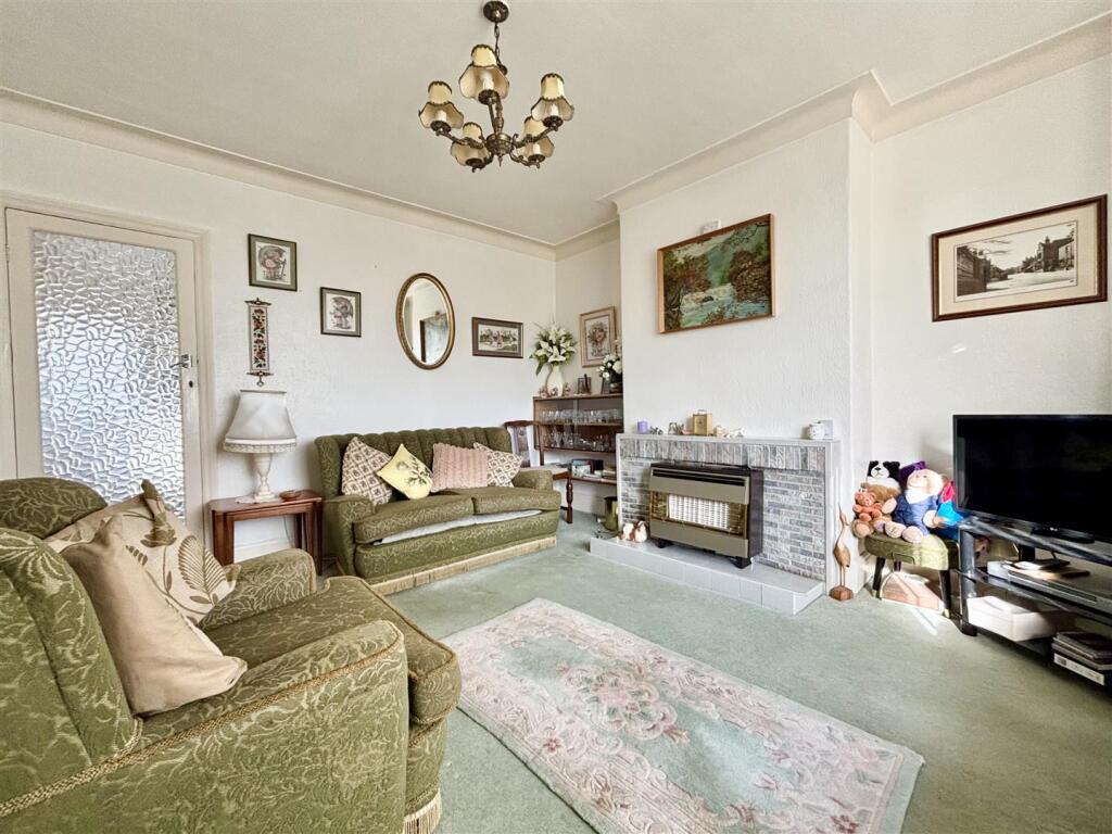 Additional image 3 of Deanstones Crescent, Queensbury, Bradford