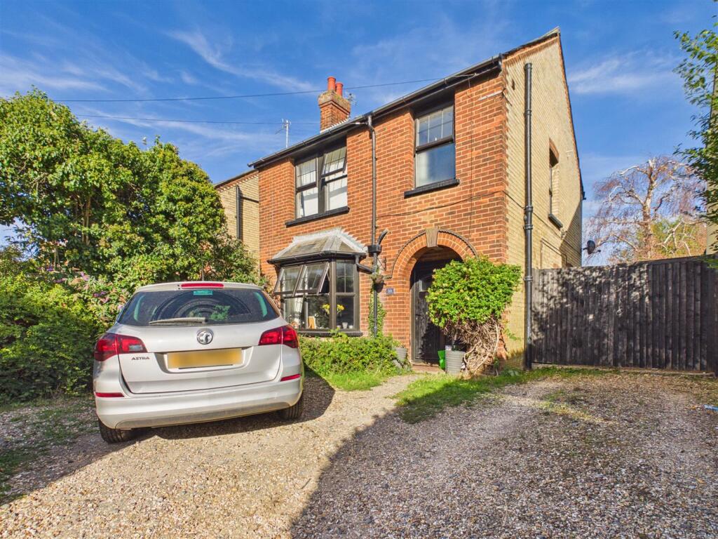 Main image of property: Bedford Road, Hitchin
