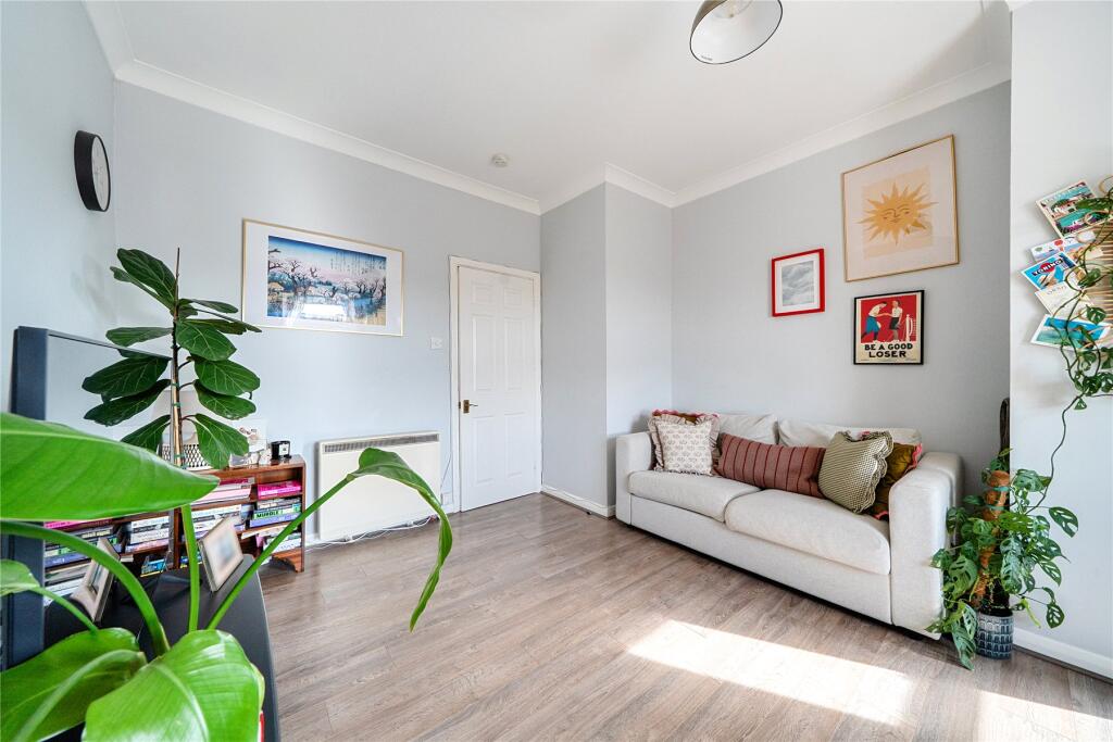 Surbiton Road, Kingston Upon Thames, KT1 photo 3