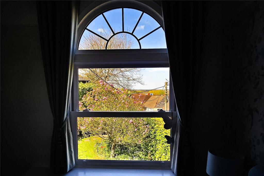 Additional image 32 of Warminster Road, Westbury