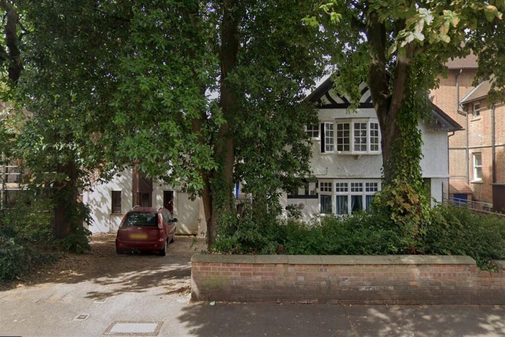 Main image of property: Iffley Road, Oxford, OX4