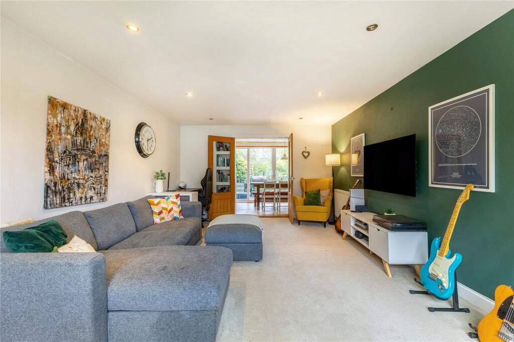 Arle Close, Alresford, Hampshire, SO24 photo 2