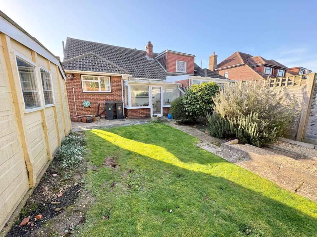 House in Gosport, Lee-on-the-Solent - View 2